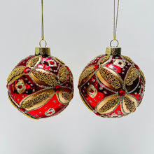 Load image into Gallery viewer, Beaded Trellis Jewell Glass Ball