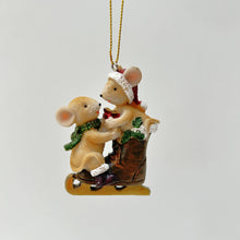 Load image into Gallery viewer, Resin Mice on Skate Boot