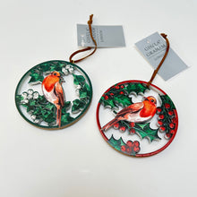 Load image into Gallery viewer, Holly & Ivy Robin Wood Fretwork Set