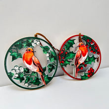 Load image into Gallery viewer, Holly & Ivy Robin Wood Fretwork Set