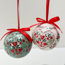 Load image into Gallery viewer, Alpine Polyfoam Bauble Set
