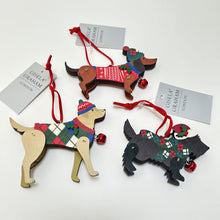 Load image into Gallery viewer, Jolly Dogs Wooden Decoration Set