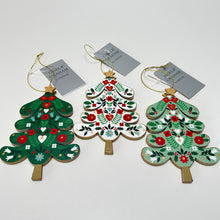 Load image into Gallery viewer, Alpine Wooden Christmas Tree Set