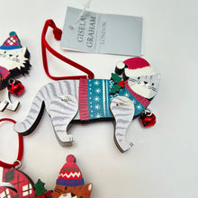 Load image into Gallery viewer, Jolly Cats Wooden Decoration Set