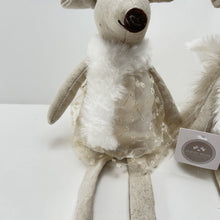 Load image into Gallery viewer, Christmas Mouse with Crown