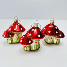Load image into Gallery viewer, Toadstool House Decoration Set