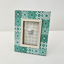 Load image into Gallery viewer, Green Tile Frame