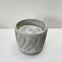 Load image into Gallery viewer, Leaf Design Concrete Citronella Candle