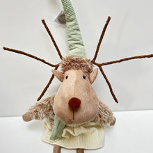 Load image into Gallery viewer, Large Shelf Sitting Moose