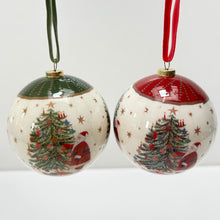 Load image into Gallery viewer, Santa Red & Green Paper Bauble Set