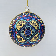 Load image into Gallery viewer, Flat Stained Glass Bauble