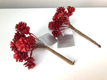 Load image into Gallery viewer, Red Glitter Pinecone Picks
