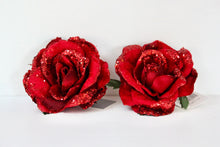 Load image into Gallery viewer, Red Fabric Glitter Rose Clip
