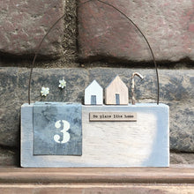 Load image into Gallery viewer, Wood &amp; Wire Dockside Scene &#39;No place like home&#39;
