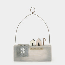 Load image into Gallery viewer, Wood &amp; Wire Dockside Scene &#39;No place like home&#39;
