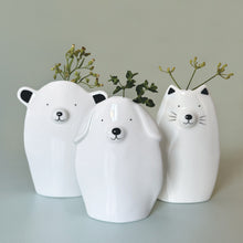 Load image into Gallery viewer, Mini Porcelain Cat Bud Vase
