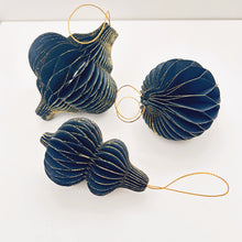 Load image into Gallery viewer, Black &amp; Gold Paper Honeycomb Bauble Set
