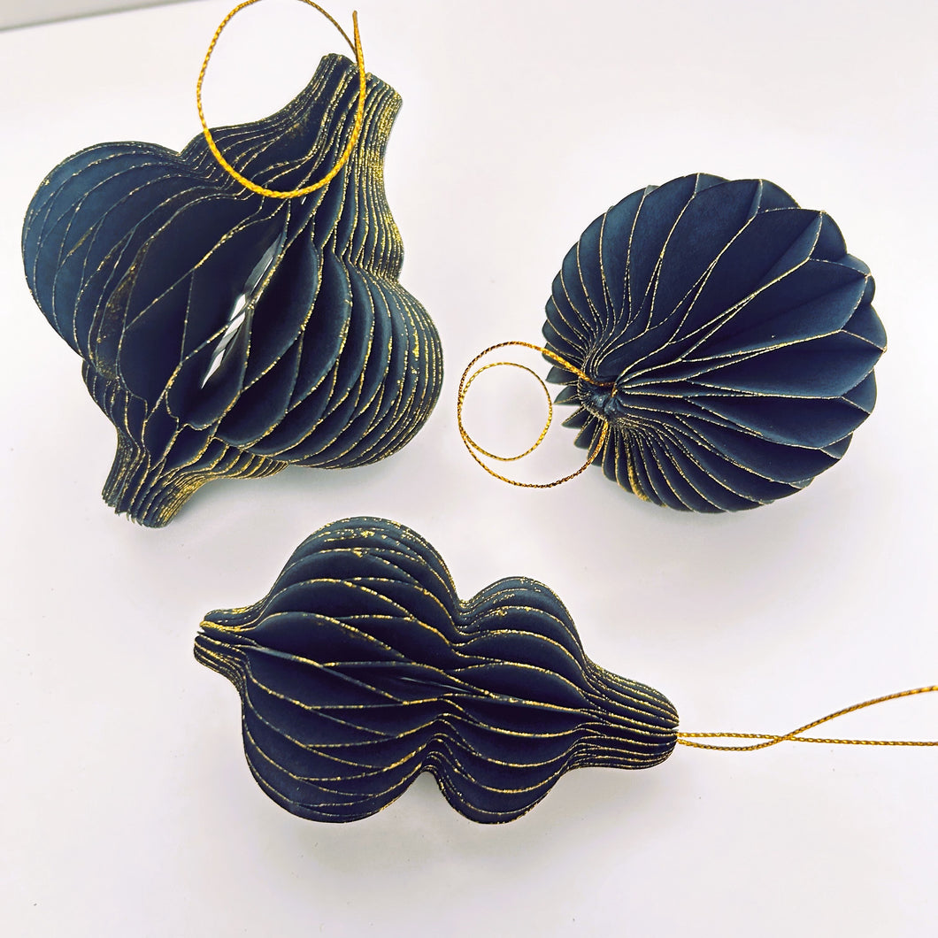 Black & Gold Paper Honeycomb Bauble Set
