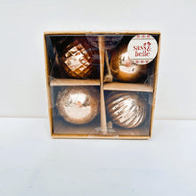 Load image into Gallery viewer, Copper Vintage Style Bauble Set
