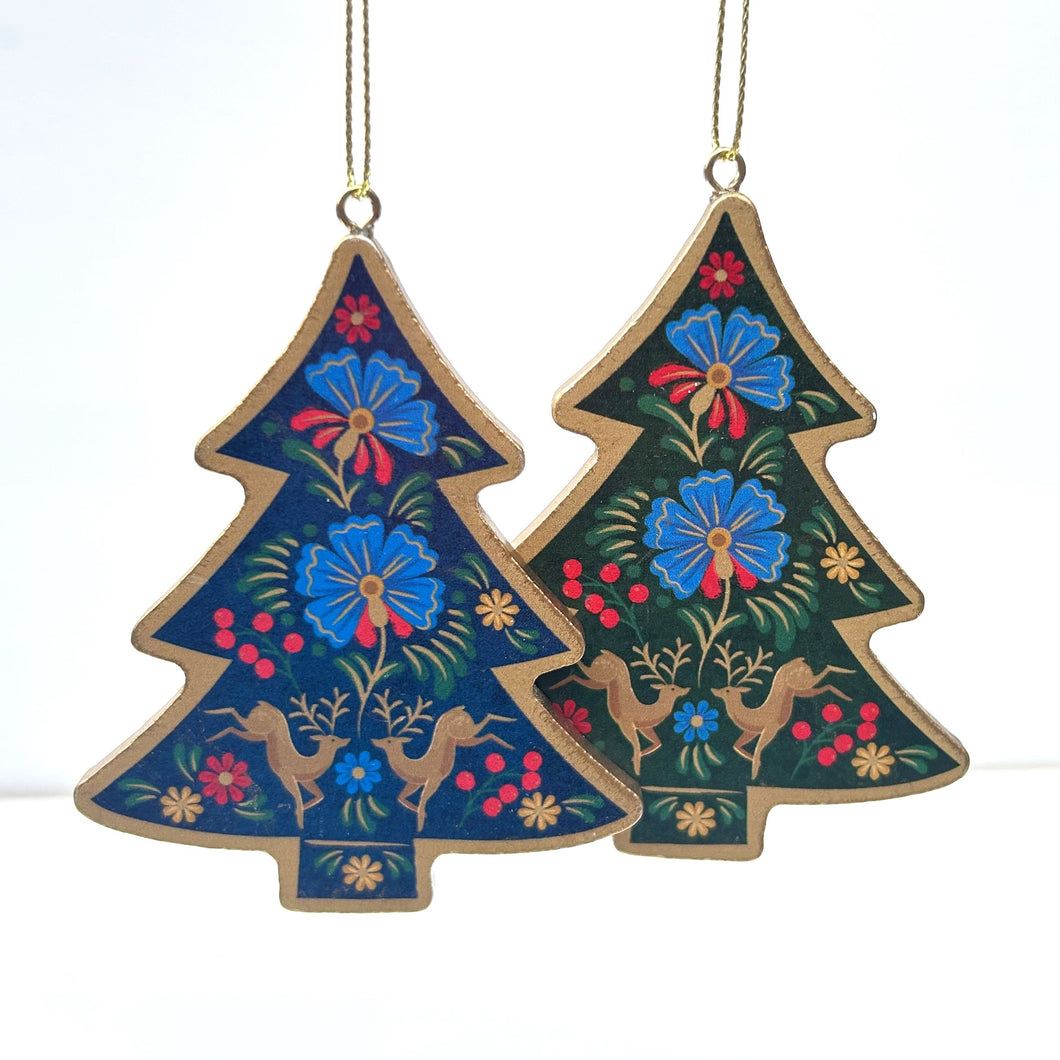 Folk Art Wooden Tree Set