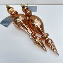 Load image into Gallery viewer, Gold Antique Style Finial Drop Baubles
