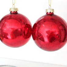 Load image into Gallery viewer, Red Glass Bauble
