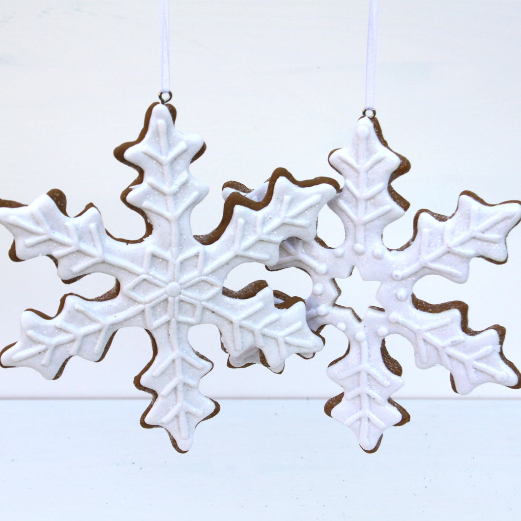 White 'Iced' Gingerbread Snowflake Decoration Set