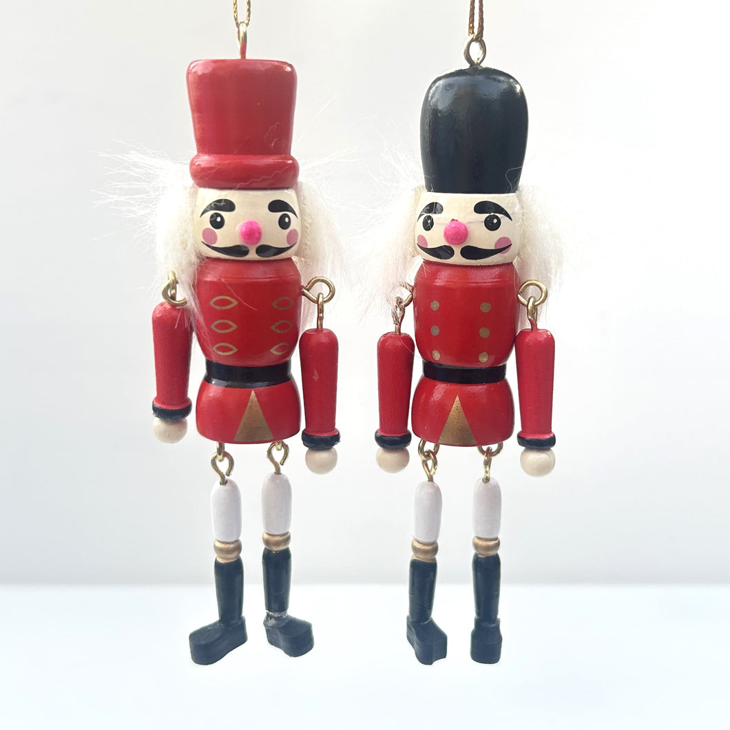 Jointed Wood Nutcracker Set