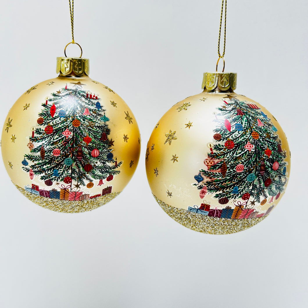 Nostalgia Christmas Tree Bauble