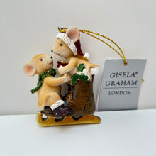 Load image into Gallery viewer, Resin Mice on Skate Boot
