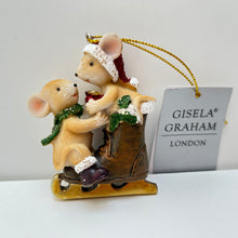 Load image into Gallery viewer, Resin Mice on Skate Boot
