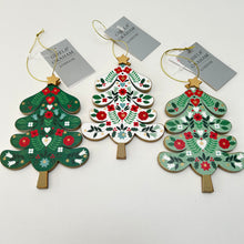 Load image into Gallery viewer, Alpine Wooden Christmas Tree Set
