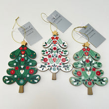 Load image into Gallery viewer, Alpine Wooden Christmas Tree Set
