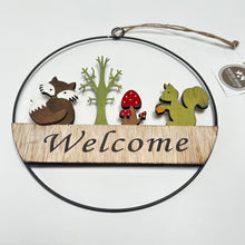 Load image into Gallery viewer, Welcome Metal &amp; Wood Circle Sign
