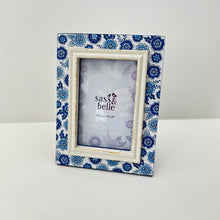 Load image into Gallery viewer, Blue Willow Frame

