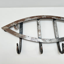 Load image into Gallery viewer, Fish Distressed Metal Decorative Wall Hook
