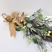 Load image into Gallery viewer, Decorative Green Leaf Branch
