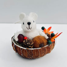 Load image into Gallery viewer, White Felt mouse in Autumn Nest
