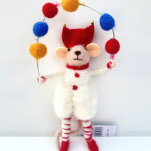 Load image into Gallery viewer, Juggling Wool Mouse
