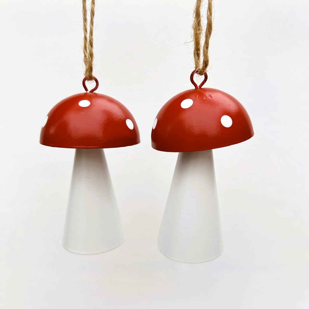 Red & White Tin Toadstool Set