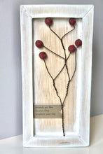 Load image into Gallery viewer, &#39;Friends are like flowers..&#39; Long Berry Wooden Sign

