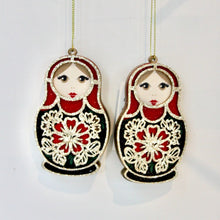 Load image into Gallery viewer, Babushka Wooden Doll Decoration Set
