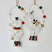Load image into Gallery viewer, Wooden Circus Elephant &amp; Bear on Drum Decoration Set
