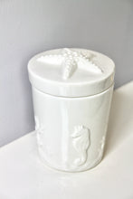Load image into Gallery viewer, Ceramic Embossed Sealife Pot
