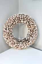 Load image into Gallery viewer, Gold Leaf Wreath
