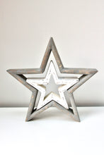 Load image into Gallery viewer, Wooden Mantelpiece Star Set
