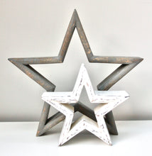 Load image into Gallery viewer, Wooden Mantelpiece Star Set
