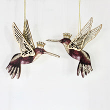 Load image into Gallery viewer, Burgundy &amp; Gold Wooden Hummingbird Set

