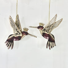 Load image into Gallery viewer, Burgundy &amp; Gold Wooden Hummingbird Set
