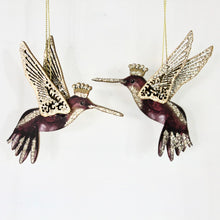 Load image into Gallery viewer, Burgundy &amp; Gold Wooden Hummingbird Set
